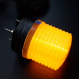 RVOF2-124-O Проблесковый маячок, Призматический плафон Ø80 мм оранжевого  цвета, Режимы свечения: Мигающий, Постоянный, с зуммером 90дБ, питание 12-24V AC/DC, установка на 3 шпильки M4,  IP65, Длина кабеля 2м