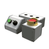 SA-SB2 Корпус для кнопочного поста, квадратный тип с 2-умя отверстиями. размер 70x70x136мм, расстояние между центрами отверстий 50мм