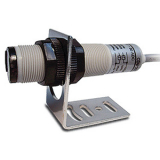 CDR-30 X Фотодатчик диффузный M18 (чувствительность с торца датчика), раст сраб. - 300 мм, Выход NPN и PNP сост. выхода НО, Питание 10-30VDC, IP66 preview